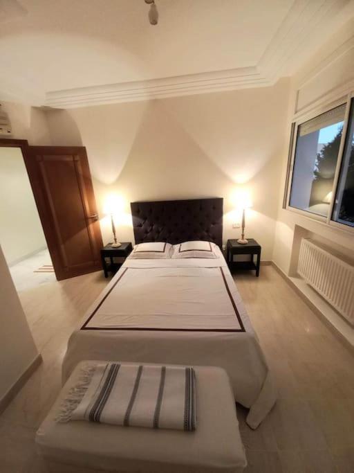 Tres Bel Appartement Idealement Place 拉马萨 外观 照片
