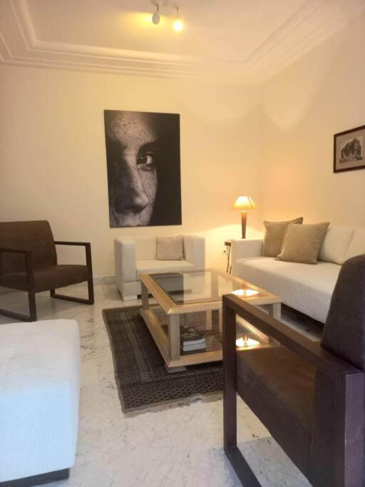 Tres Bel Appartement Idealement Place 拉马萨 外观 照片