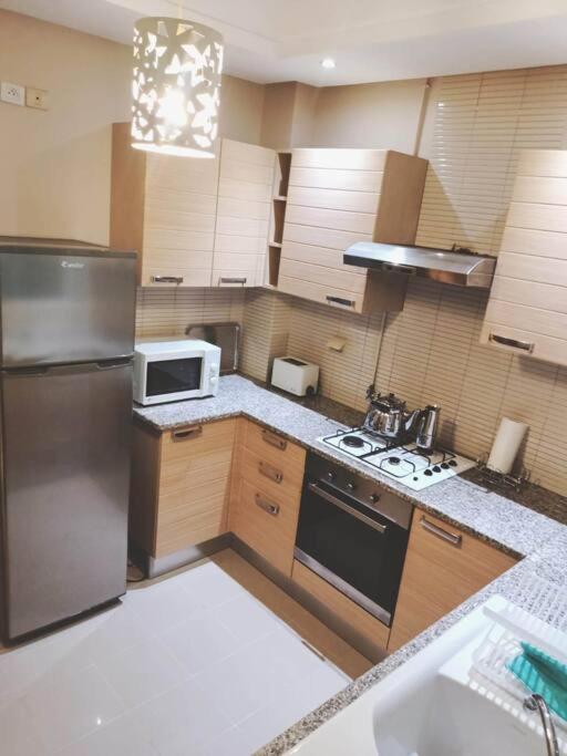 Tres Bel Appartement Idealement Place 拉马萨 外观 照片