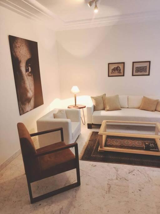 Tres Bel Appartement Idealement Place 拉马萨 外观 照片