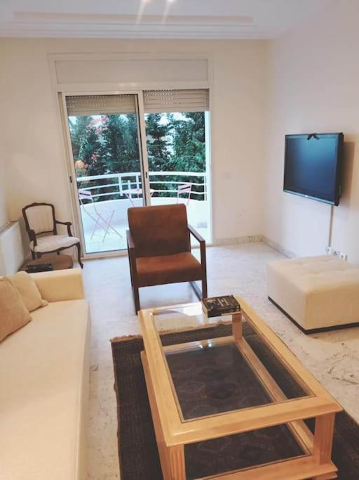 Tres Bel Appartement Idealement Place 拉马萨 外观 照片