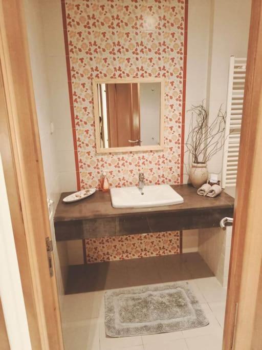 Tres Bel Appartement Idealement Place 拉马萨 外观 照片